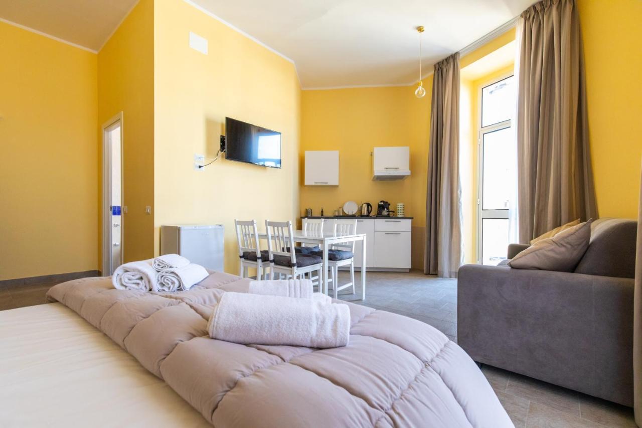 B&B Trianon Neapel Exteriör bild
